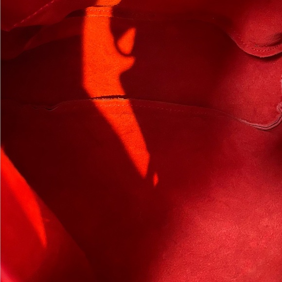 GORGEOUS Alberta Di Canio Italian red leather suede lined hobo bag with tassel - Picture 6 of 11